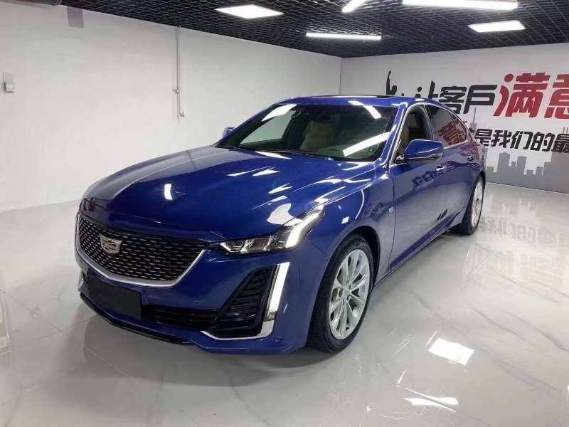 成都21年凯迪拉克CT52