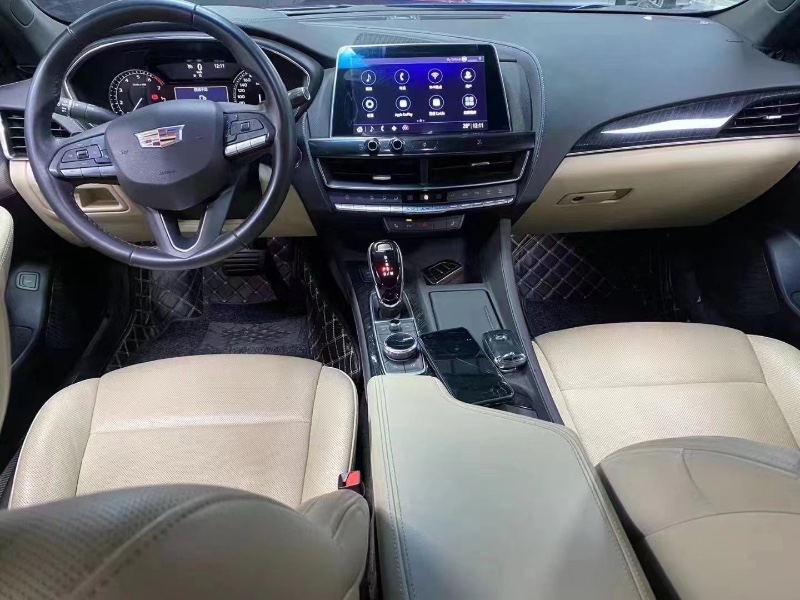 成都21年凯迪拉克CT55