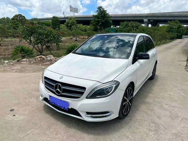 汕头13年奔驰B2