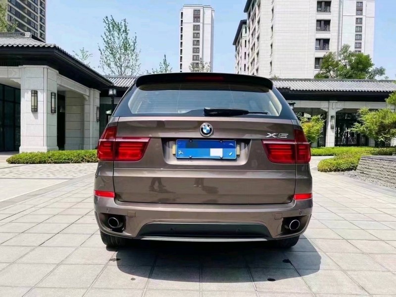 济南13年宝马X52