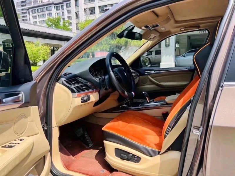 济南13年宝马X53