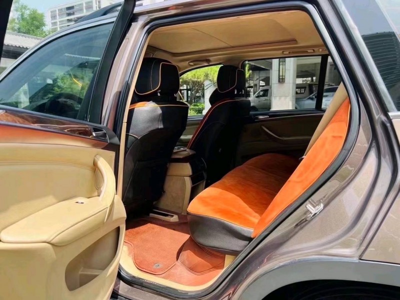 济南13年宝马X55