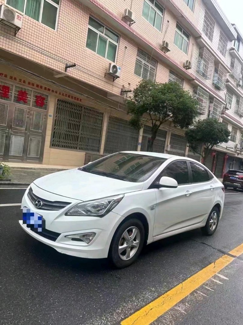 邵阳18年现代瑞纳2