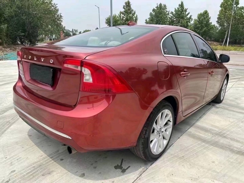 东营15年沃尔沃S60L5