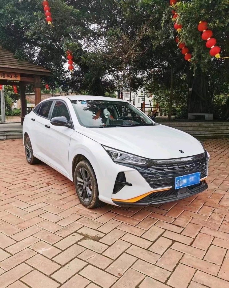 深圳23年东风奕炫5