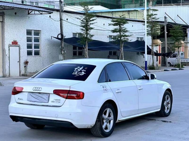 汕头14年奥迪A4L8