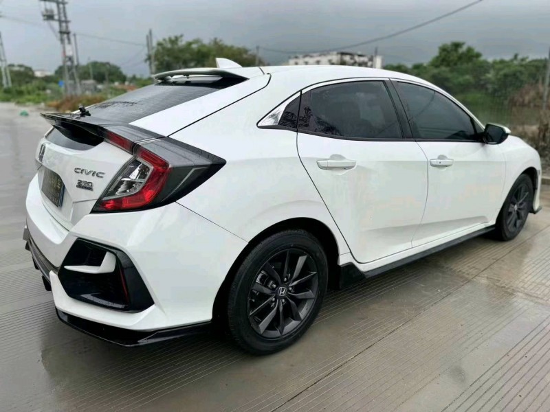 汕头22年本田思域8