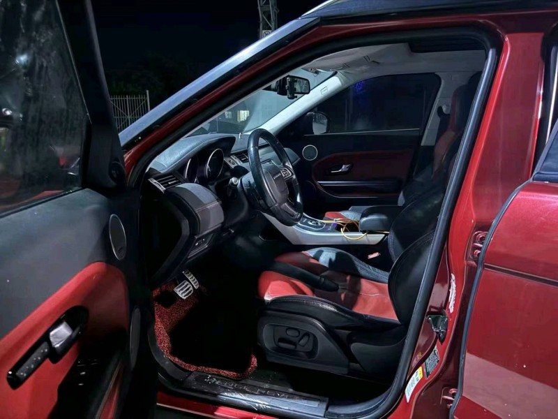 汕头14年路虎极光4