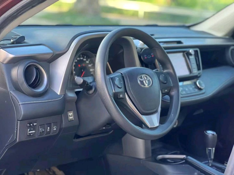 汕头17年丰田RAV4荣放5