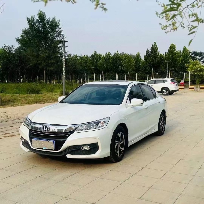 聊城17年本田雅阁2