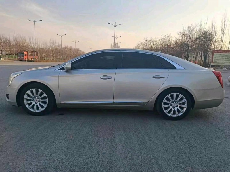 廊坊13年凯迪拉克XTS6