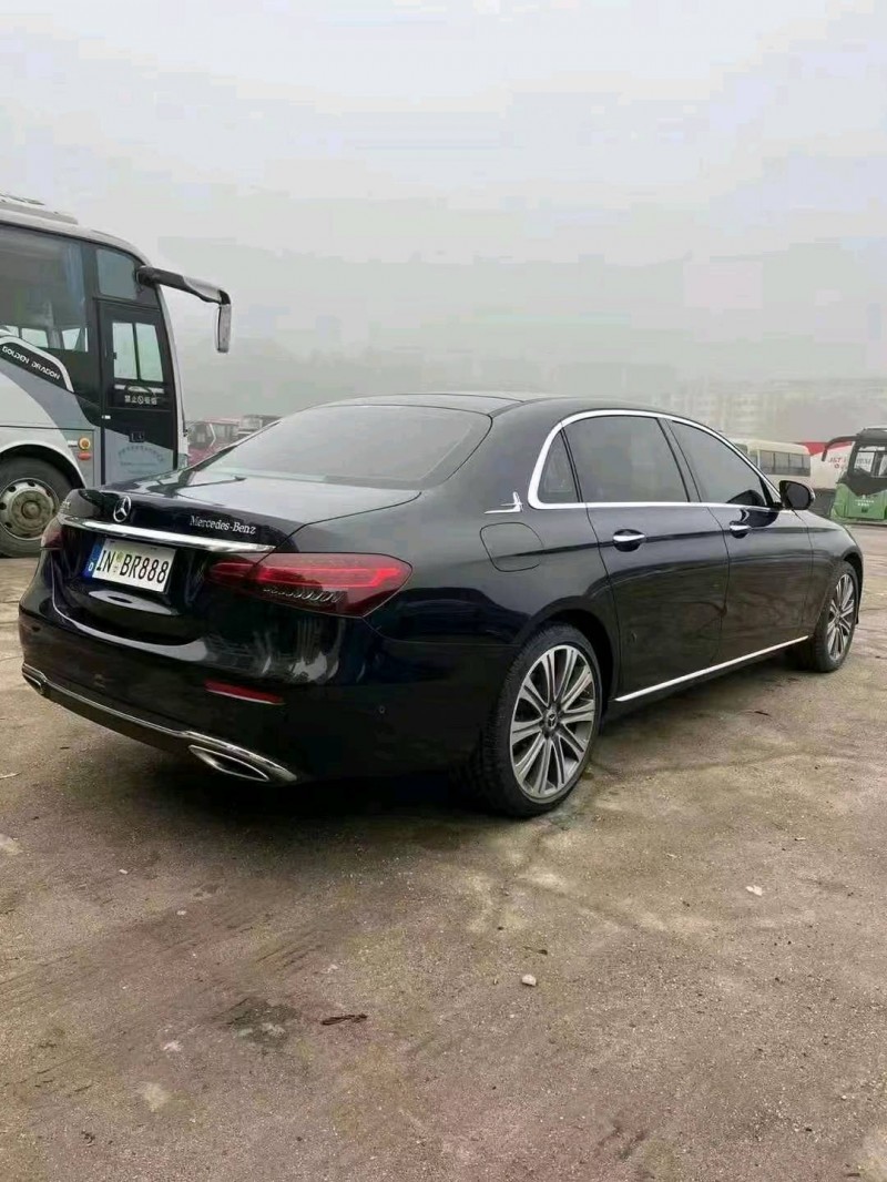 广州21年奔驰E7