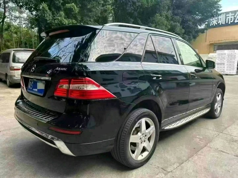 中山12年奔驰ML7
