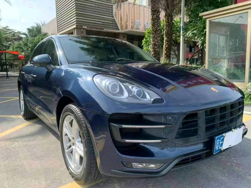 佛山15年保时捷Macan3