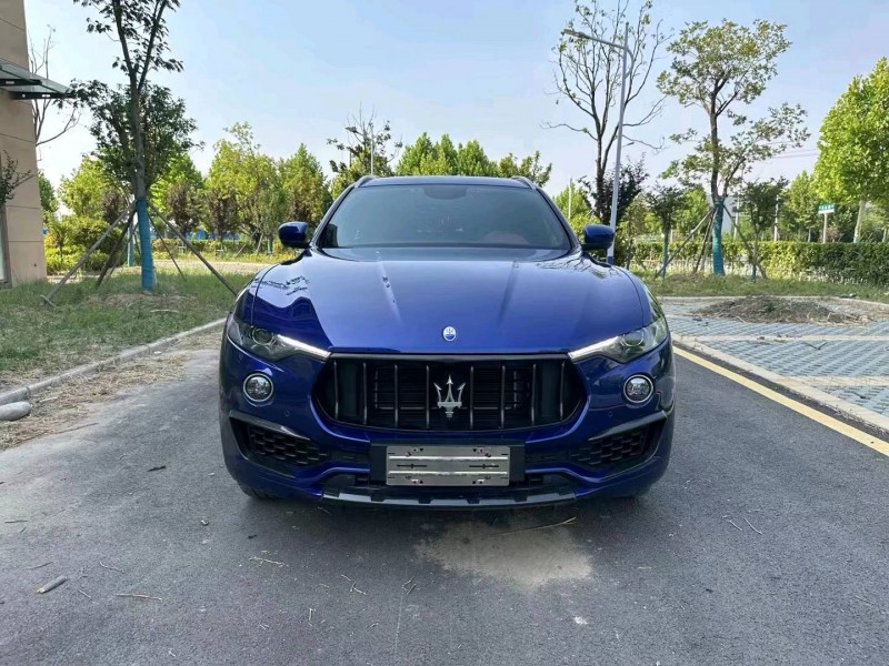 徐州18年玛莎拉蒂Levante1