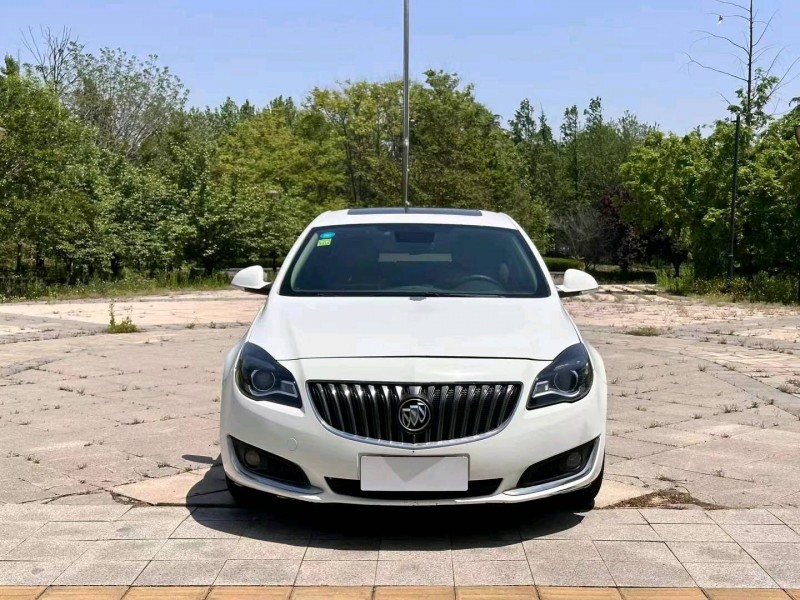 青岛14年别克君威1