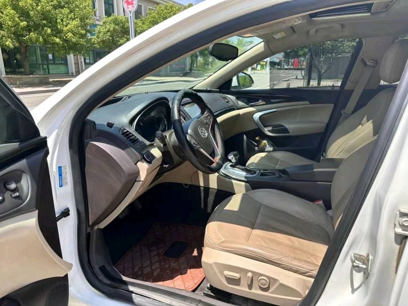 青岛14年别克君威4