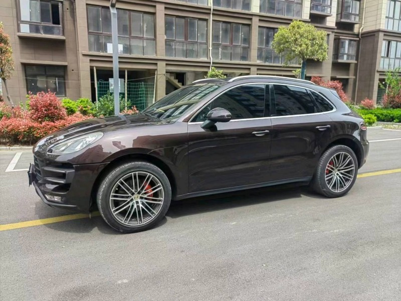 徐州17年保时捷Macan3