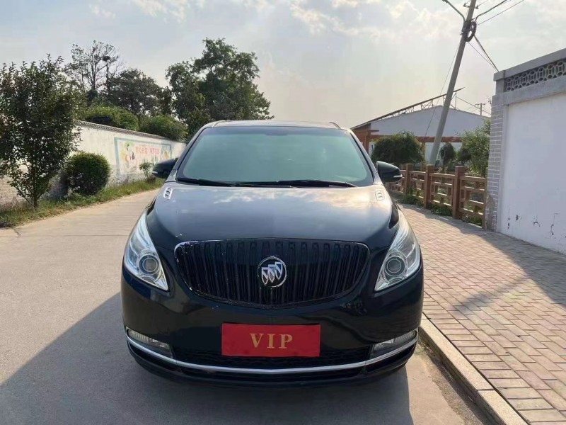 青岛11年别克GL81