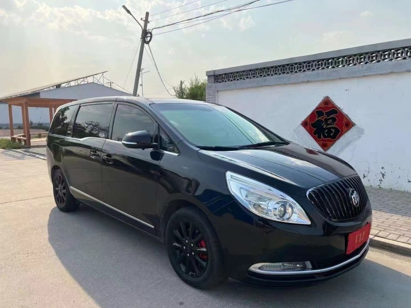 青岛11年别克GL83