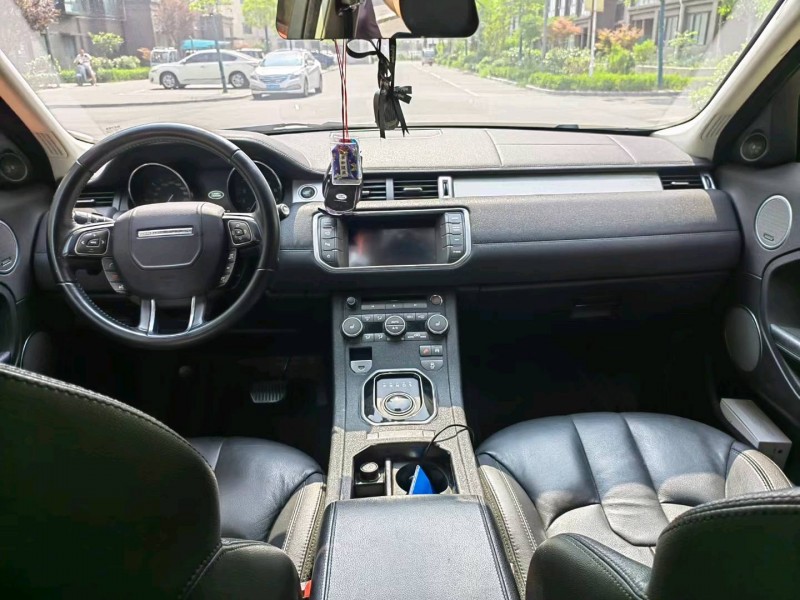 徐州15年路虎极光5