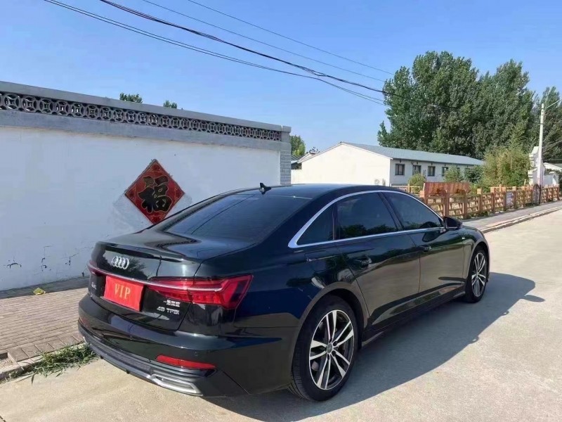 青岛21年奥迪A6L6