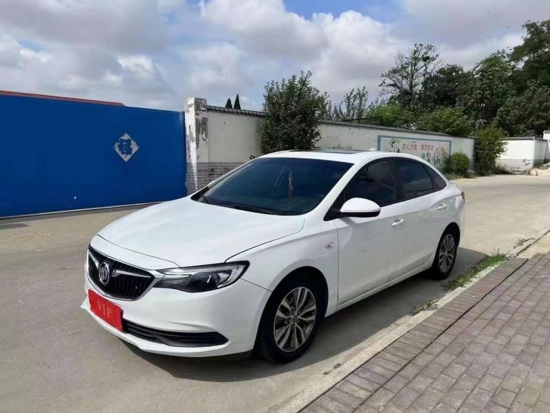 青岛19年别克英朗2