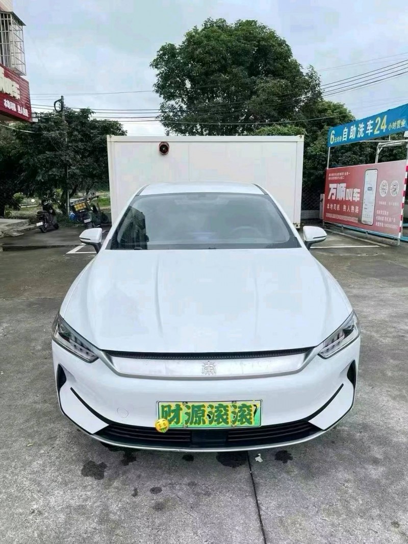 广州23年比亚迪秦1