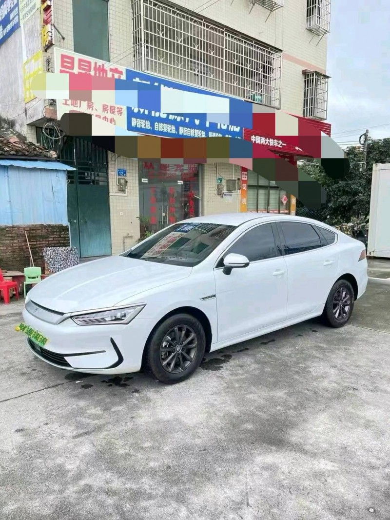 广州23年比亚迪秦3