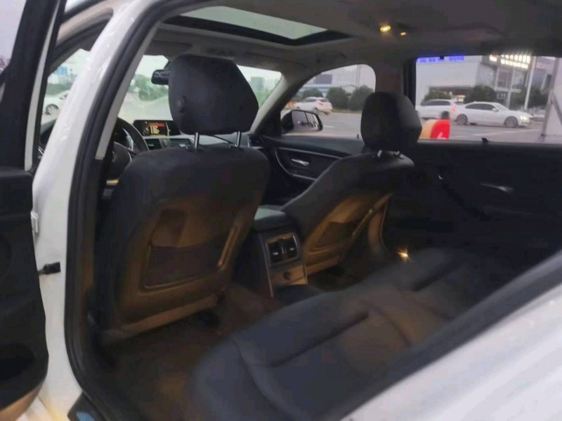 保定16年宝马3系6