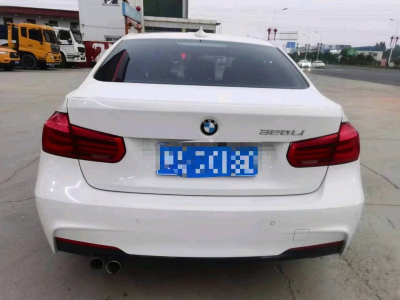 保定16年宝马3系9