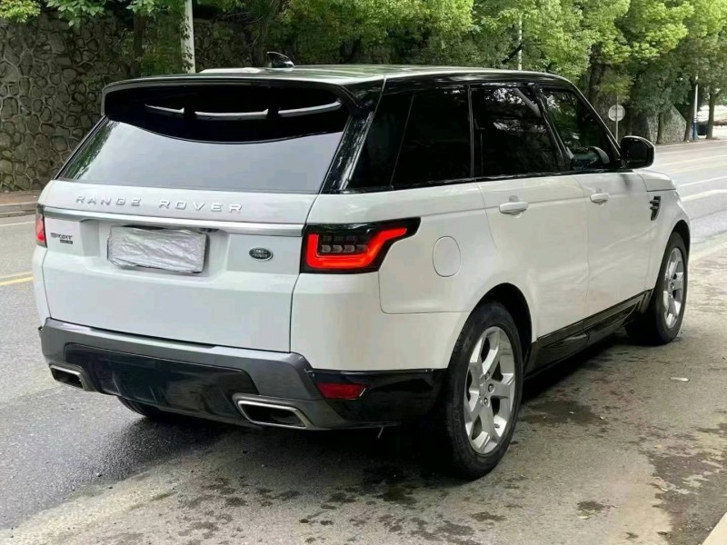 邵阳19年路虎揽胜运动3