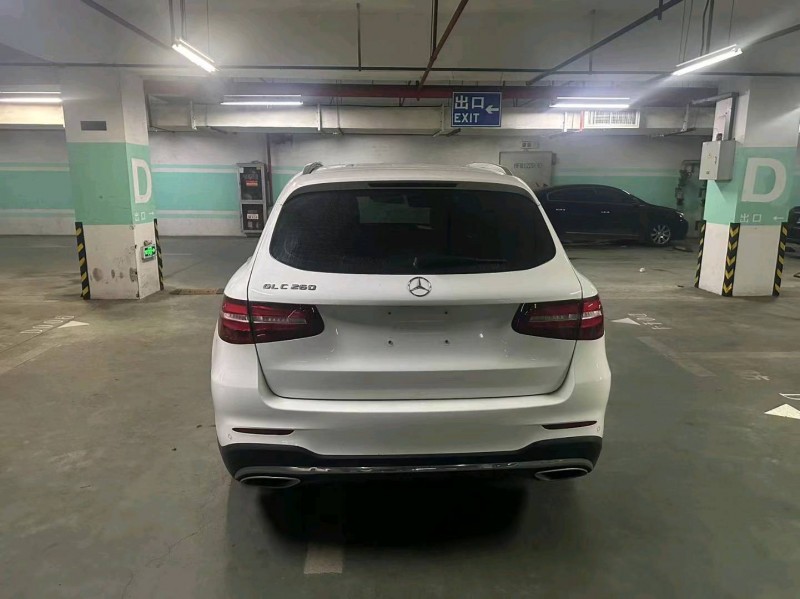 苏州19年奔驰GLC9