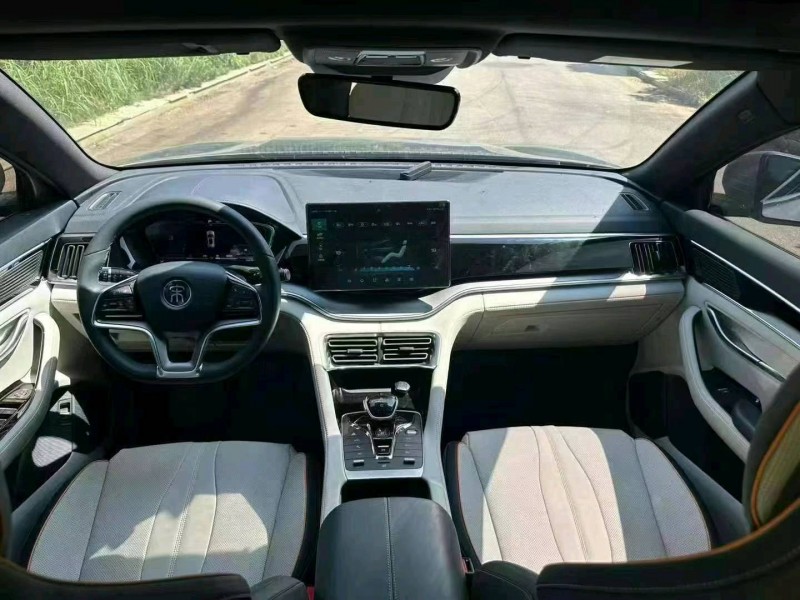 邵阳23年比亚迪宋6