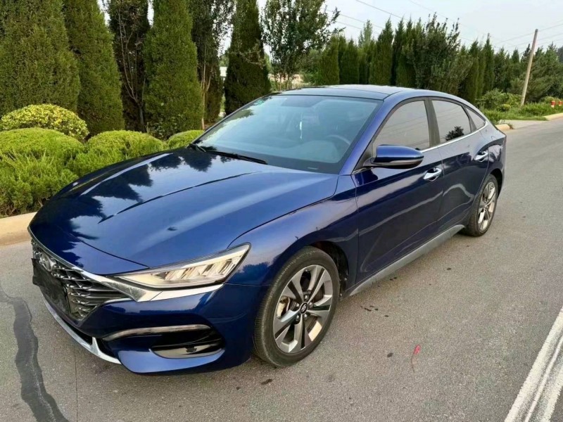 东营19年现代菲斯塔8
