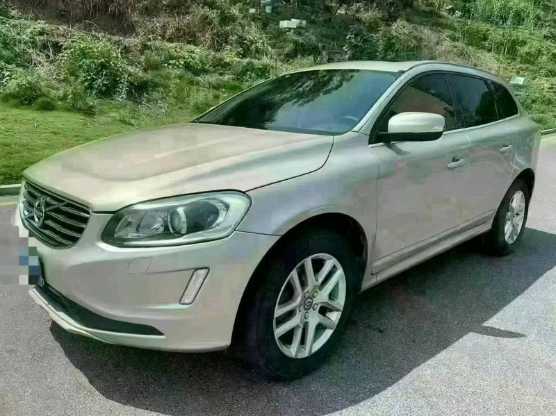 烟台17年沃尔沃XC602