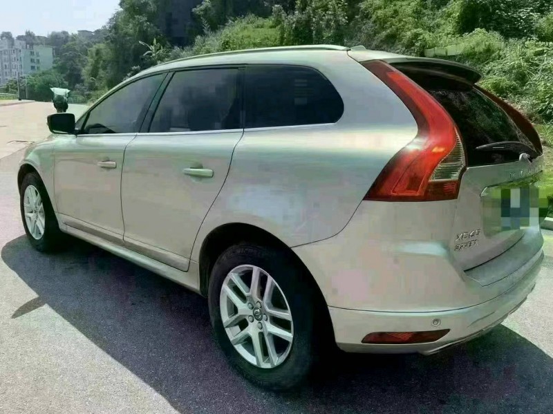 烟台17年沃尔沃XC604
