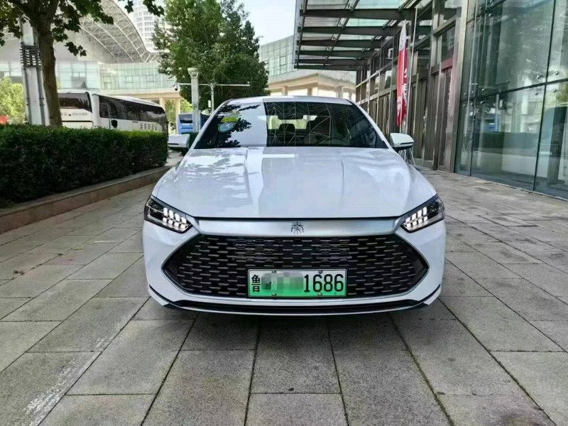 保定24年比亚迪秦1