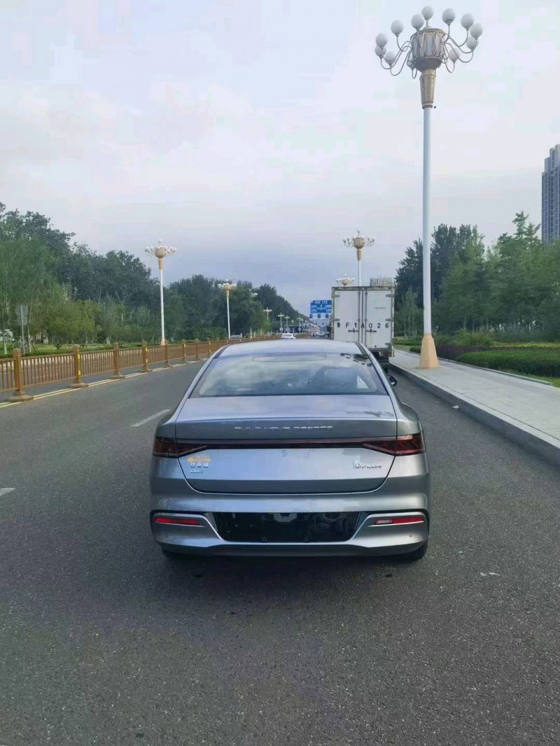 东营24年比亚迪秦2