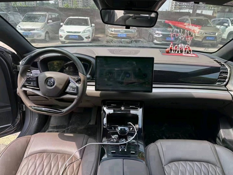 重庆22年比亚迪汉DM5