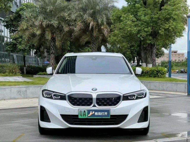 广州22年宝马i31