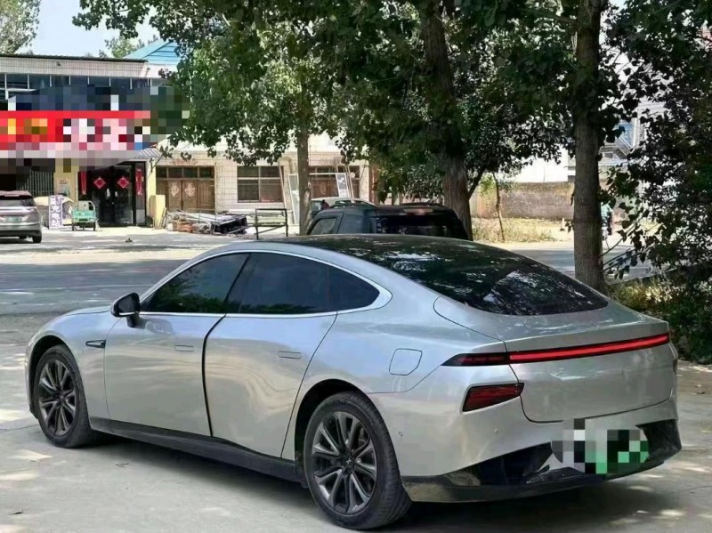 菏澤22年小鵬汽車p77