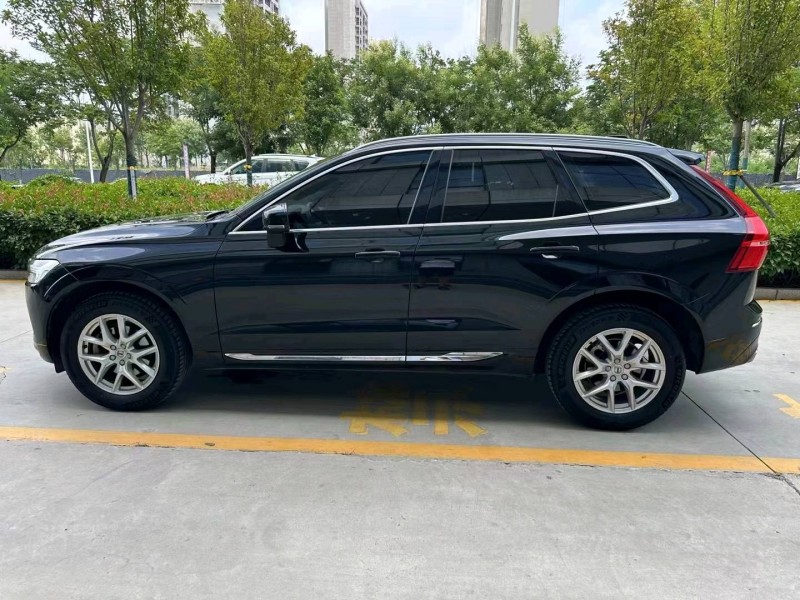 济宁21年沃尔沃XC604