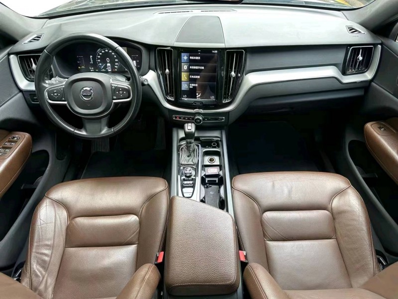 济宁21年沃尔沃XC607