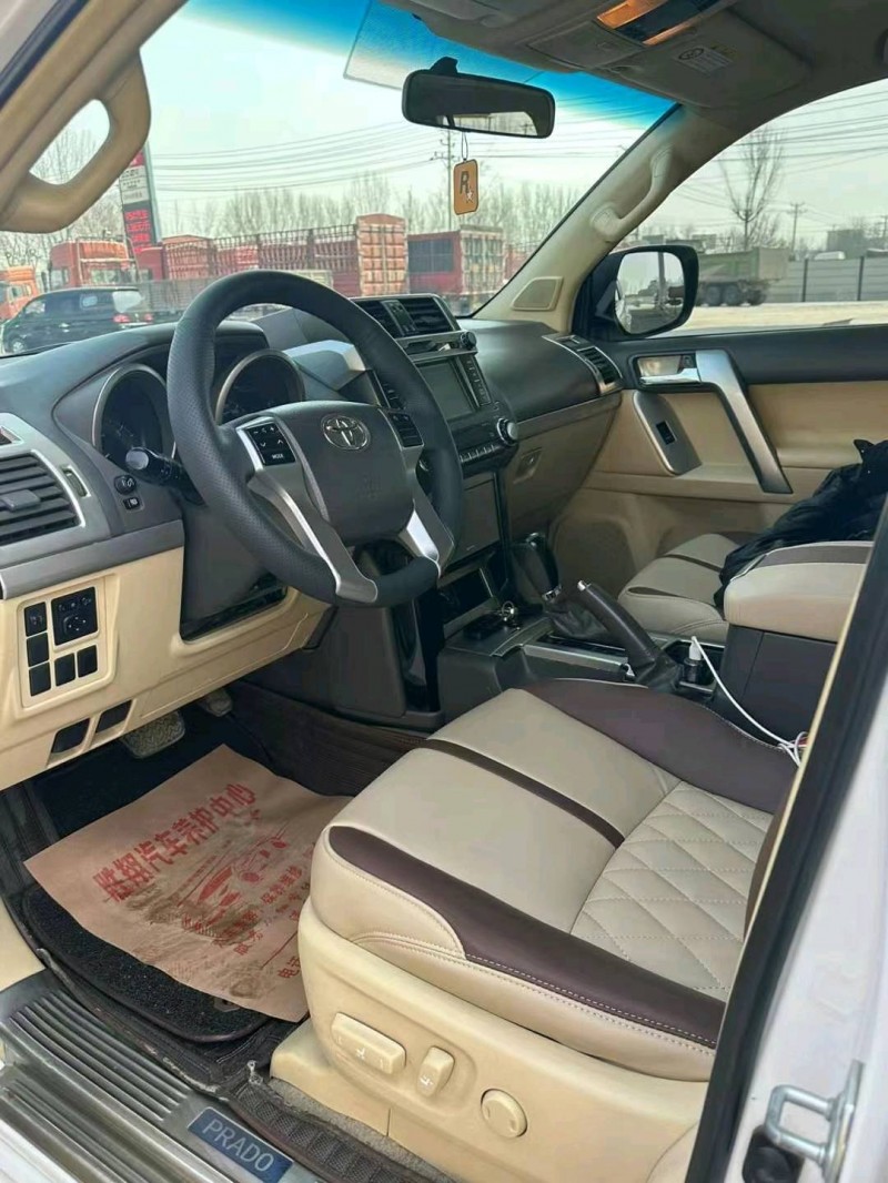 保定14年丰田普拉多4