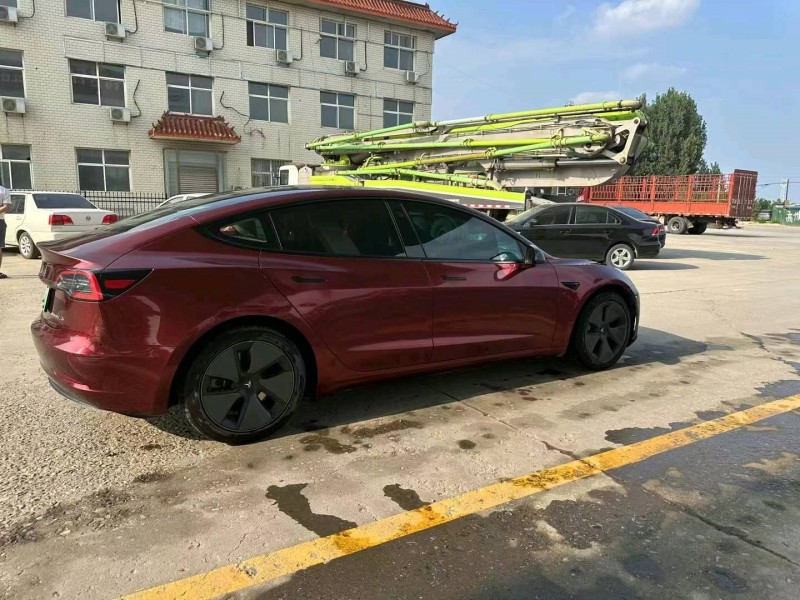 保定22年特斯拉MODEL 37