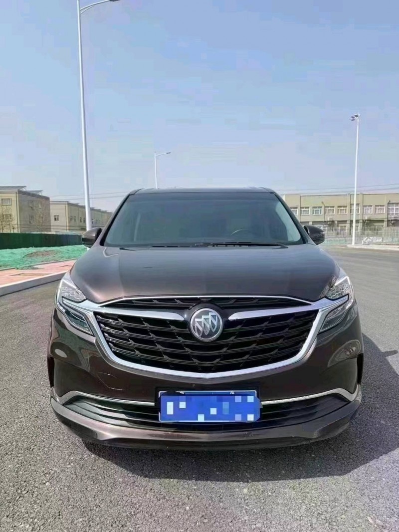 青岛22年别克GL81