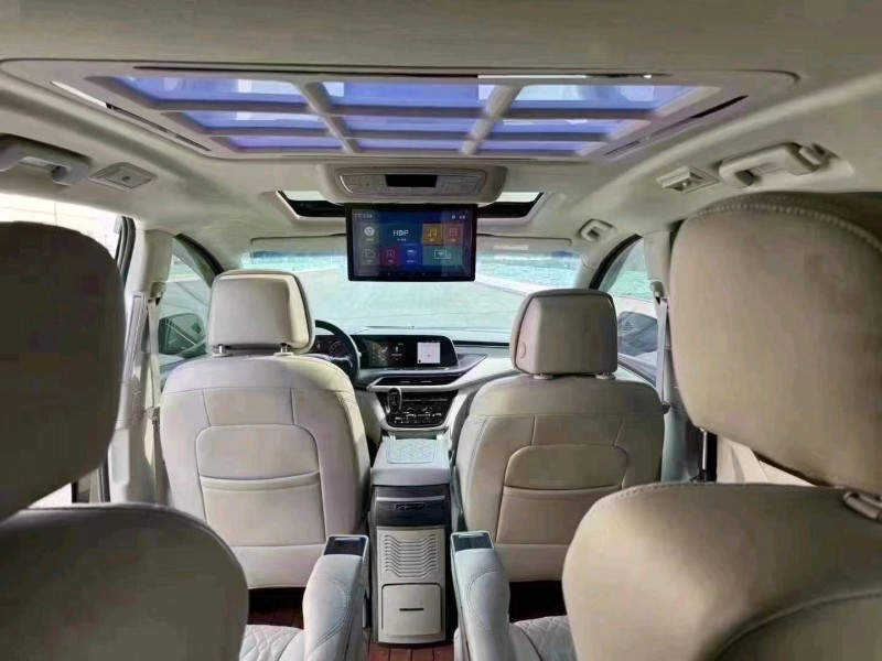 青岛22年别克GL85