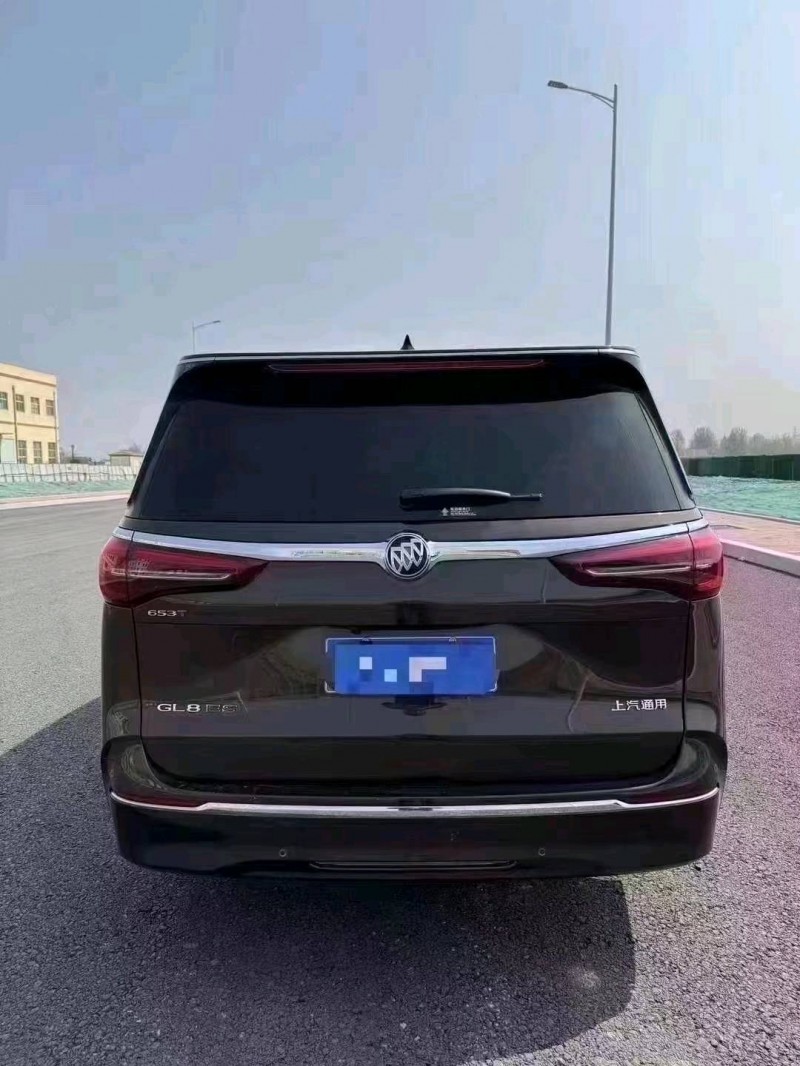 青岛22年别克GL89