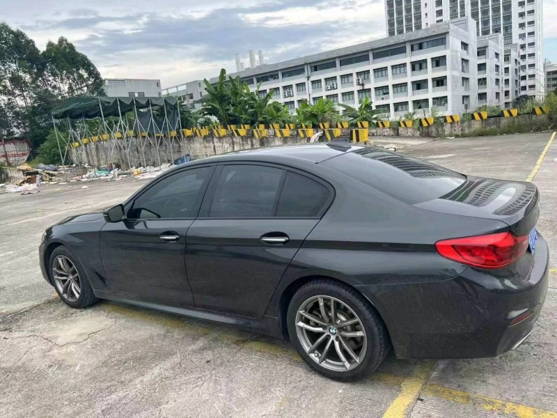 南宁18年宝马5系7